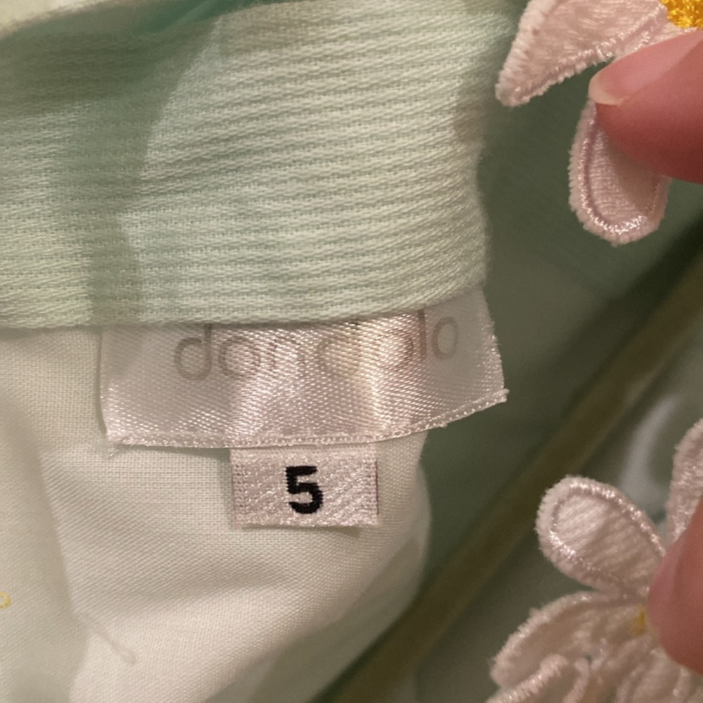 Dondolo mint green daisy dress, tag says 5 but definitely runs more like a 3/4 - Picture 4 of 6